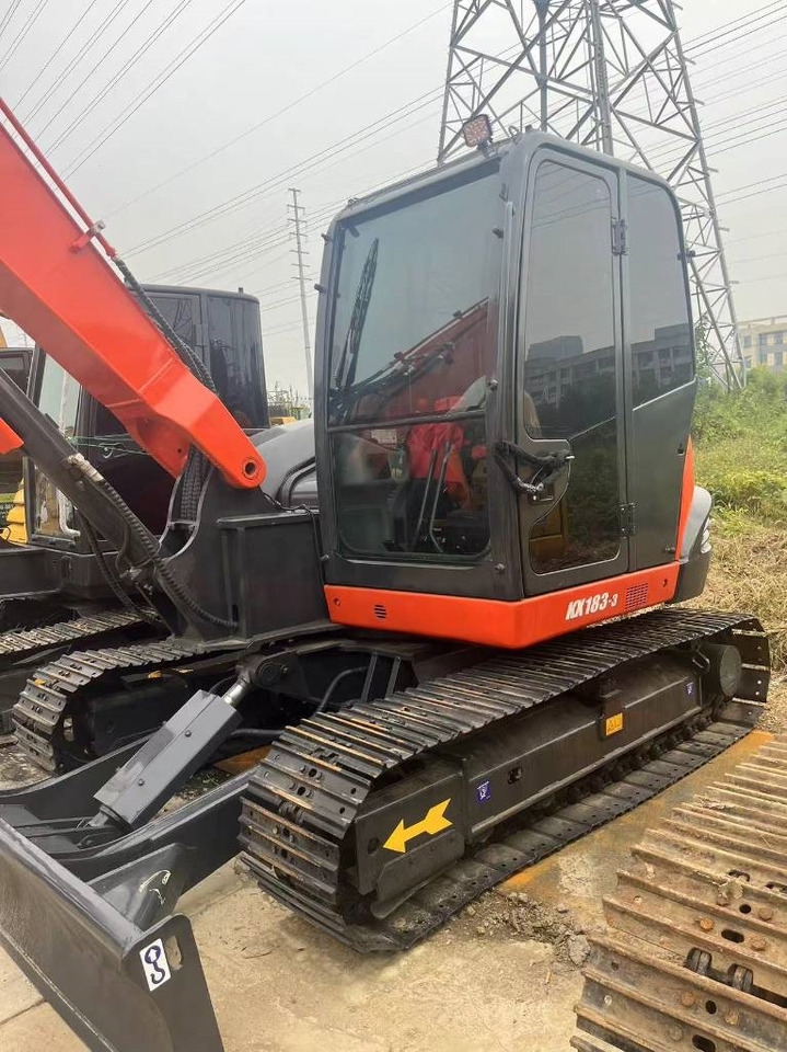 Kubota KX 183 - 크롤러 굴삭기 : 사진 4 Kubota KX 183 - 크롤러 굴삭기 : 사진 4