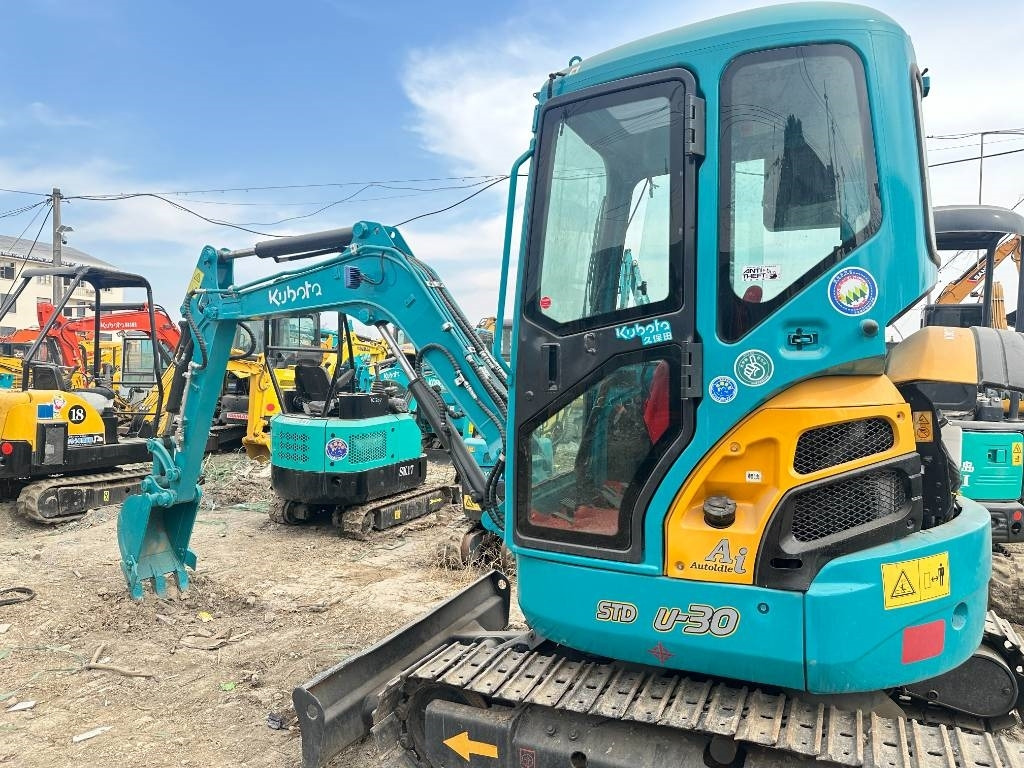 Kubota U 30 - 미니 굴삭기 : 사진 1 Kubota U 30 - 미니 굴삭기 : 사진 1