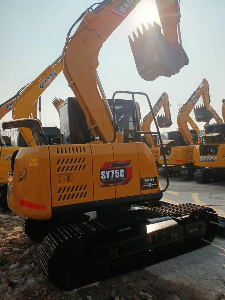 Sany SY 75 - 크롤러 굴삭기 : 사진 4 Sany SY 75 - 크롤러 굴삭기 : 사진 4
