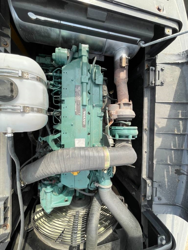 Volvo 290 - 크롤러 굴삭기 : 사진 2 Volvo 290 - 크롤러 굴삭기 : 사진 2