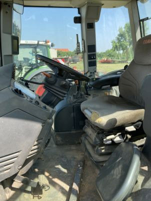 Claas ARES 697 ATZ - 장궤형 트랙터 : 사진 5 Claas ARES 697 ATZ - 장궤형 트랙터 : 사진 5