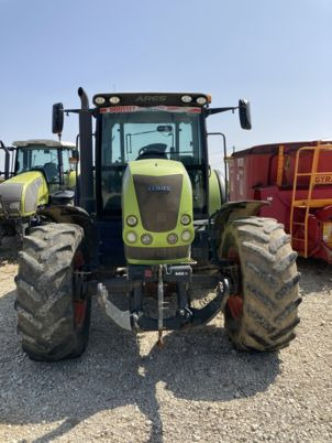 Claas ARES 697 ATZ - 장궤형 트랙터 : 사진 4 Claas ARES 697 ATZ - 장궤형 트랙터 : 사진 4