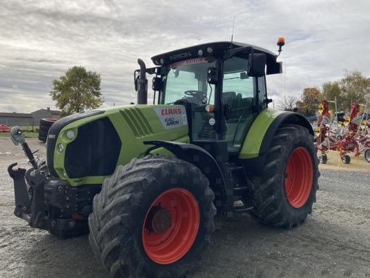 Claas ARION 640 CEBIS - 장궤형 트랙터 : 사진 1 Claas ARION 640 CEBIS - 장궤형 트랙터 : 사진 1