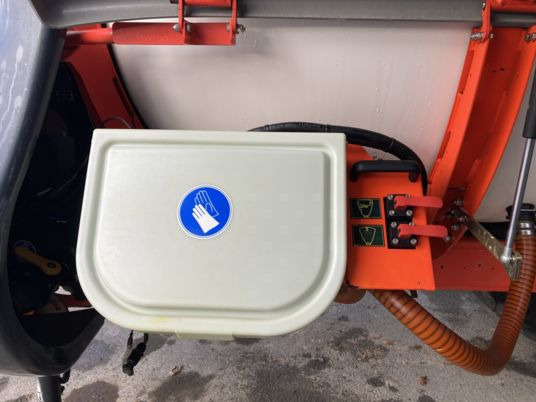 Kuhn METRIS 4100 - 견인 스프레이 : 사진 4 Kuhn METRIS 4100 - 견인 스프레이 : 사진 4