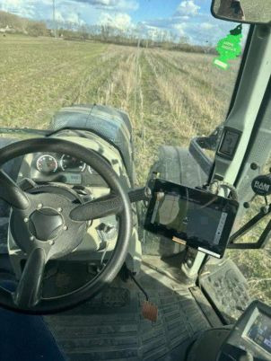 Valtra T174 VERSU - 장궤형 트랙터 : 사진 5 Valtra T174 VERSU - 장궤형 트랙터 : 사진 5