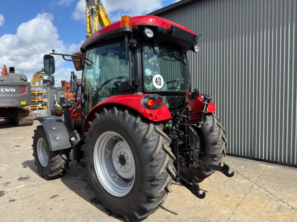 Case IH Farmall 55 A - 장궤형 트랙터 : 사진 3 Case IH Farmall 55 A - 장궤형 트랙터 : 사진 3