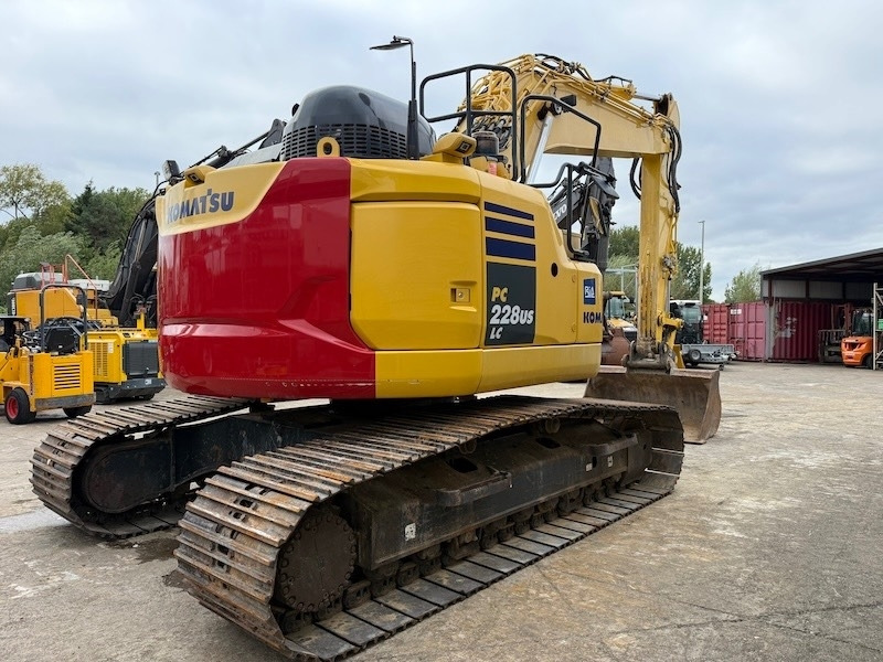 Komatsu PC 228 USLC-11 - 크롤러 굴삭기 : 사진 3 Komatsu PC 228 USLC-11 - 크롤러 굴삭기 : 사진 3