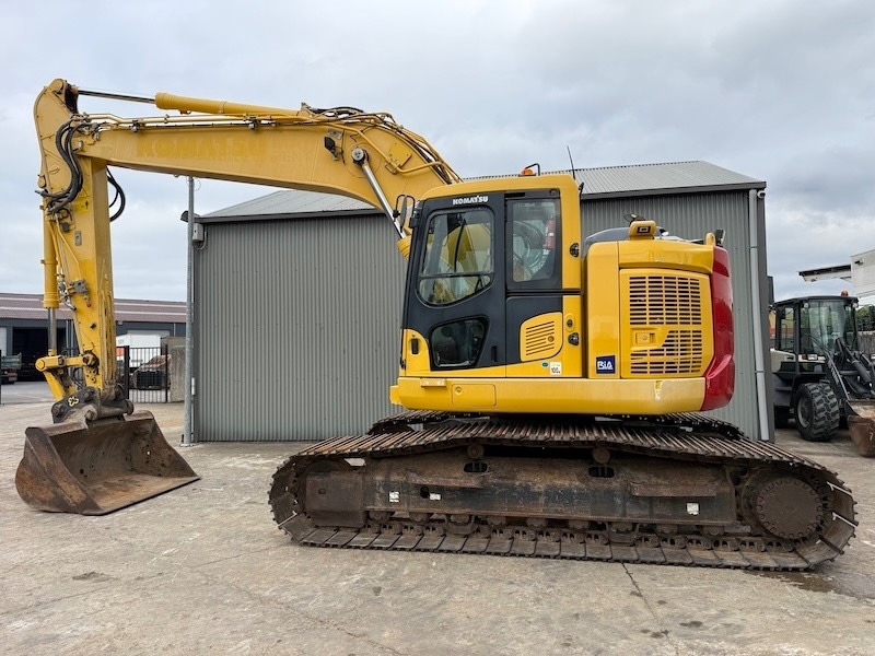 Komatsu PC 228 USLC-11 - 크롤러 굴삭기 : 사진 1 Komatsu PC 228 USLC-11 - 크롤러 굴삭기 : 사진 1
