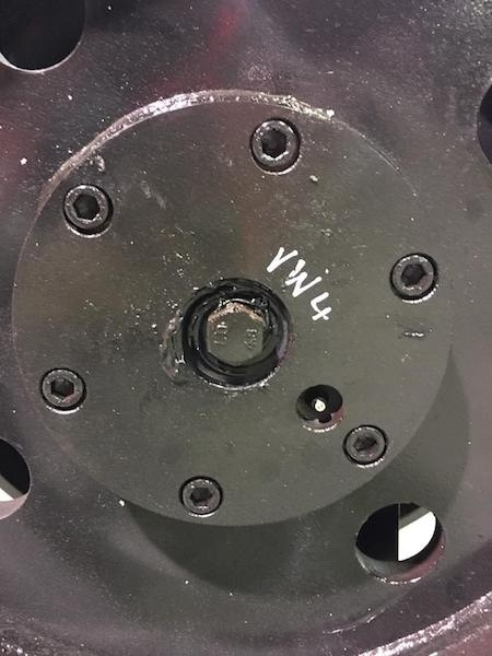 VH-BM Verdichtingswiel - Compactator - 압축기 : 사진 4 VH-BM Verdichtingswiel - Compactator - 압축기 : 사진 4