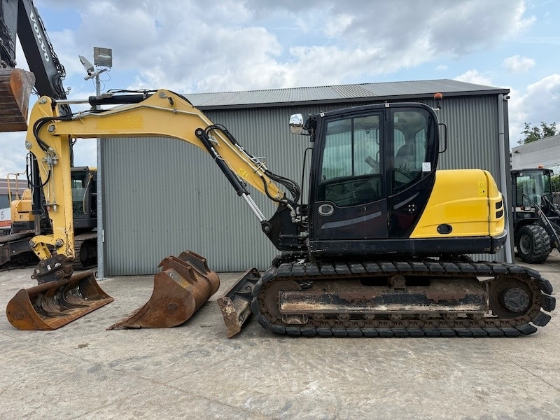 Yanmar TC125 - 크롤러 굴삭기 : 사진 1 Yanmar TC125 - 크롤러 굴삭기 : 사진 1