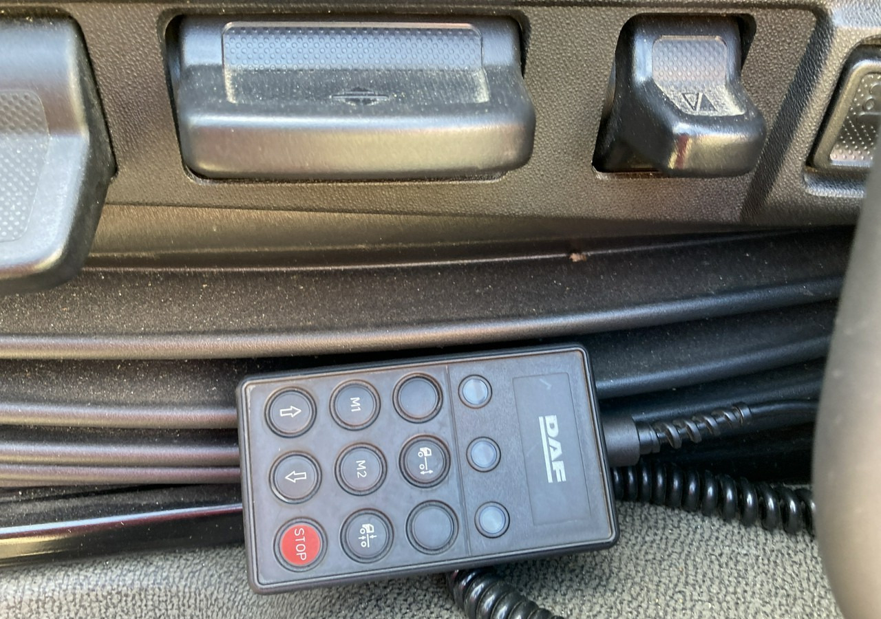 냉동 밴 DAF Inny DAF DAF LF210FA Chłodnia Konvekta Hydro klapa 2014 : 사진 15