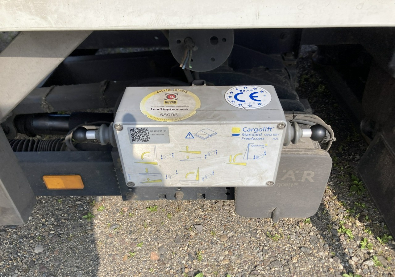 냉동 밴 DAF Inny DAF DAF LF210FA Chłodnia Konvekta Hydro klapa 2014 : 사진 17