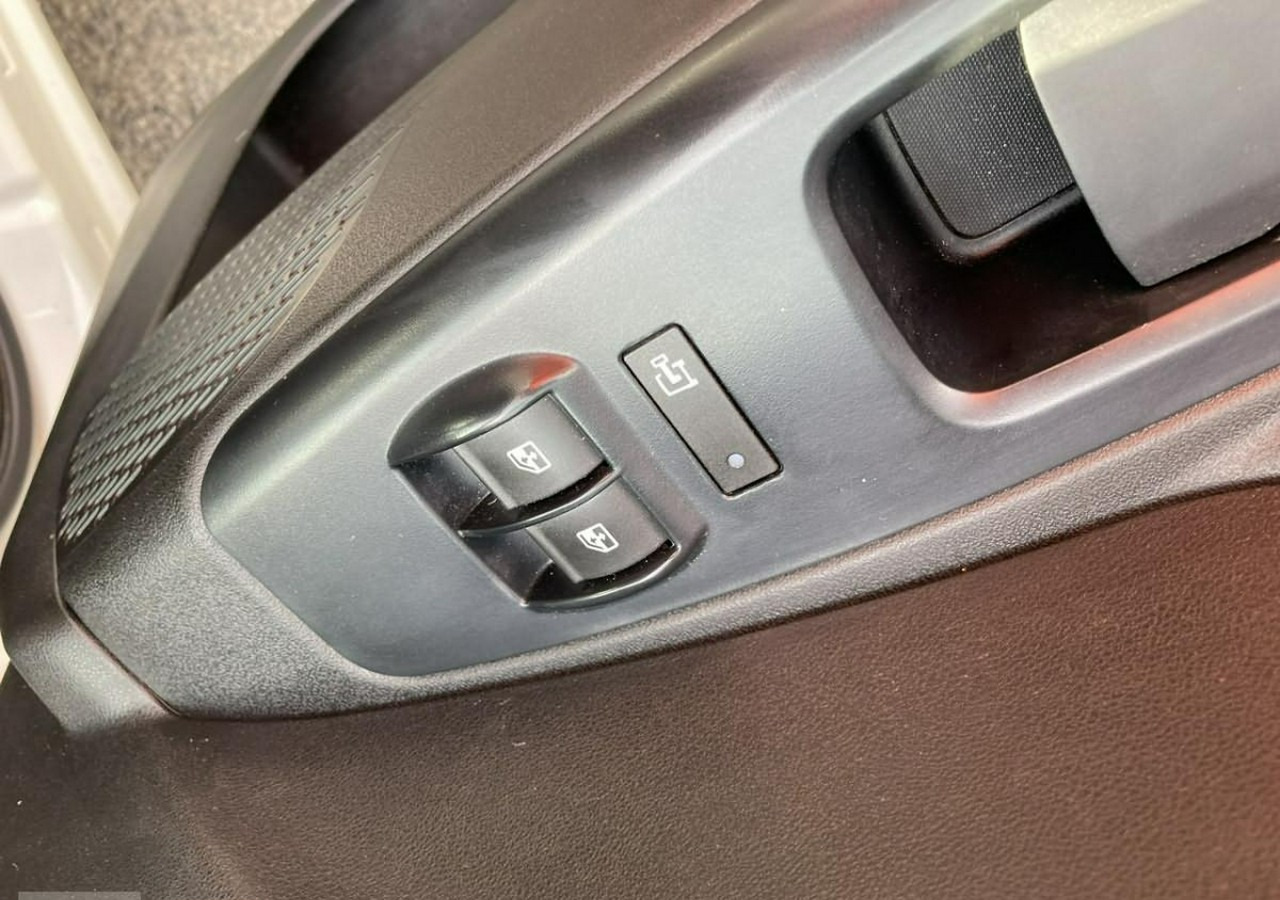 냉동 밴 Fiat Doblo Fiat Doblo 1,6 jtd ECO Flex chłodnia do leków 2017 : 사진 15