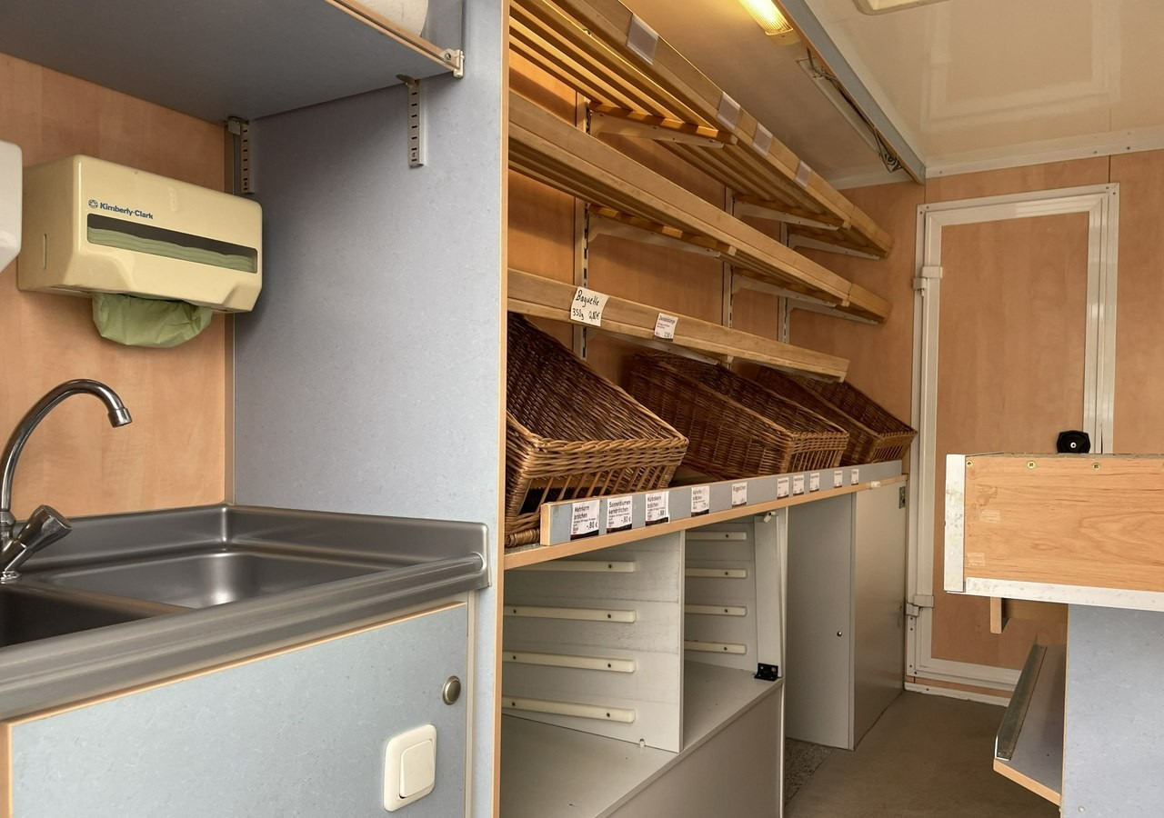 Fiat Ducato Autosklep pieczywa Sklep Gastronomiczny Food Truck Foodtruck bar 200 - 벤딩 트럭 : 사진 3 Fiat Ducato Autosklep pieczywa Sklep Gastronomiczny Food Truck Foodtruck bar 200 - 벤딩 트럭 : 사진 3