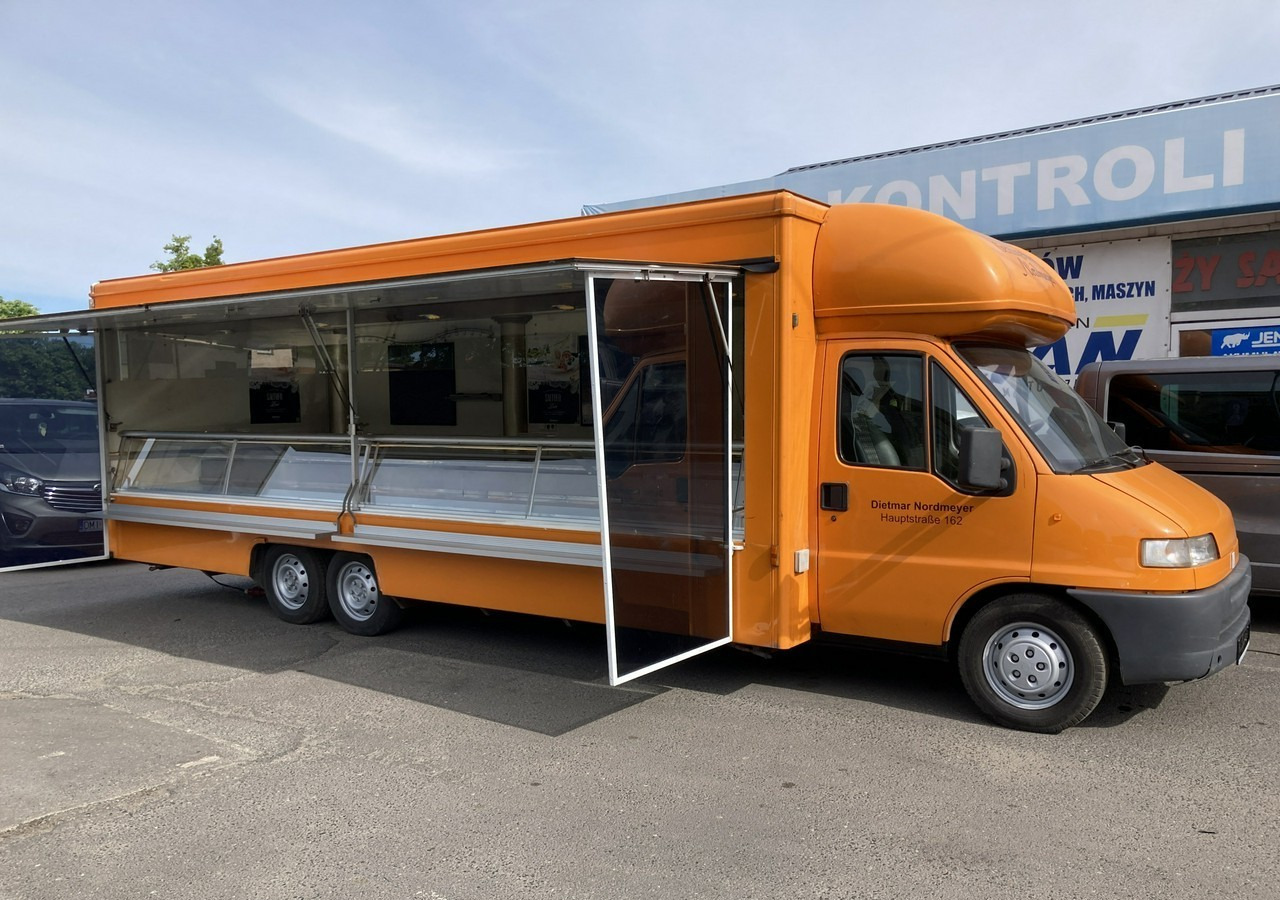 Fiat Ducato Autosklep wędlin Gastronomiczny Food Truck Foodtruck Sklep bar Borco - 벤딩 트럭 : 사진 3 Fiat Ducato Autosklep wędlin Gastronomiczny Food Truck Foodtruck Sklep bar Borco - 벤딩 트럭 : 사진 3