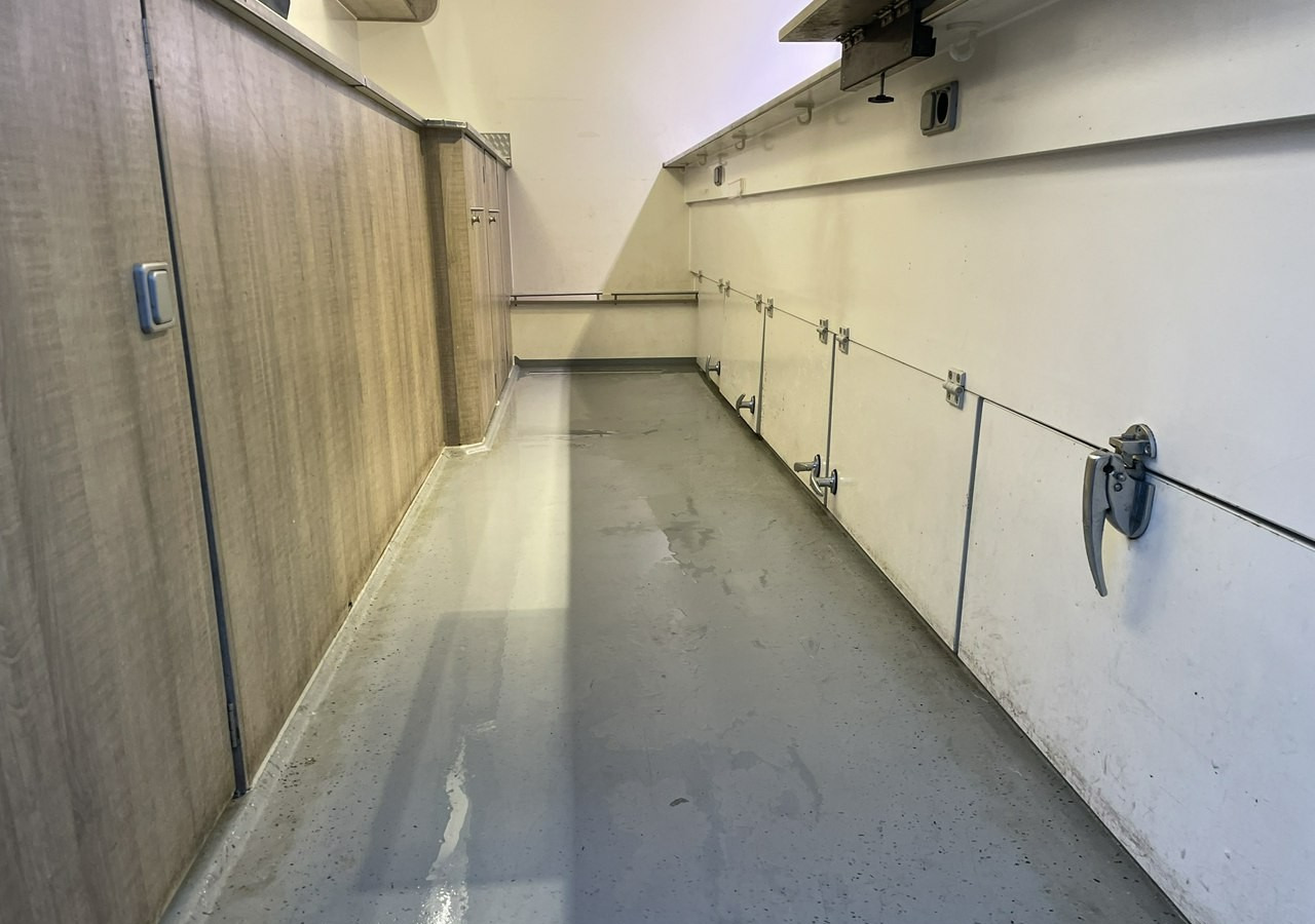 벤딩 트럭 Fiat Ducato Autosklep wędlin Ryb Gastronomiczny Food Truck Foodtruck 116tkm 201 : 사진 11 벤딩 트럭 Fiat Ducato Autosklep wędlin Ryb Gastronomiczny Food Truck Foodtruck 116tkm 201 : 사진 11