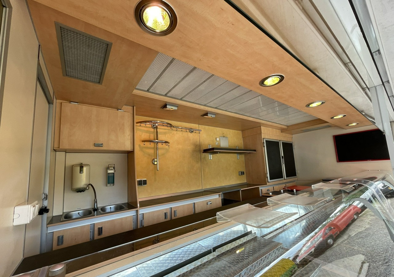 Fiat Ducato Ducat Autosklep wędlin Gastronomiczny Food Truck Foodtruck SklepBORC - 벤딩 트럭 : 사진 5 Fiat Ducato Ducat Autosklep wędlin Gastronomiczny Food Truck Foodtruck SklepBORC - 벤딩 트럭 : 사진 5