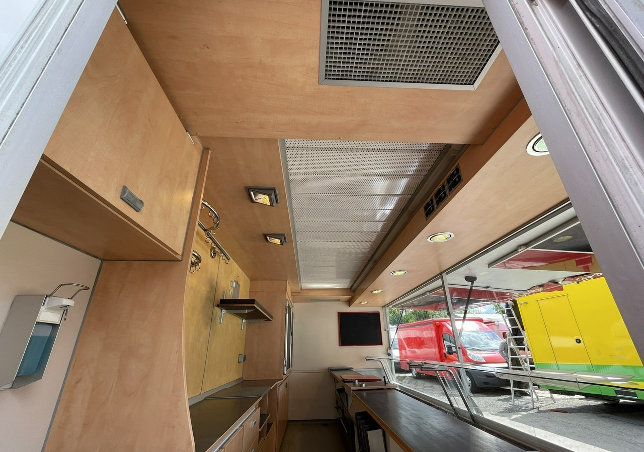 Fiat Ducato Ducat Autosklep wędlin Gastronomiczny Food Truck Foodtruck SklepBORC - 벤딩 트럭 : 사진 4 Fiat Ducato Ducat Autosklep wędlin Gastronomiczny Food Truck Foodtruck SklepBORC - 벤딩 트럭 : 사진 4
