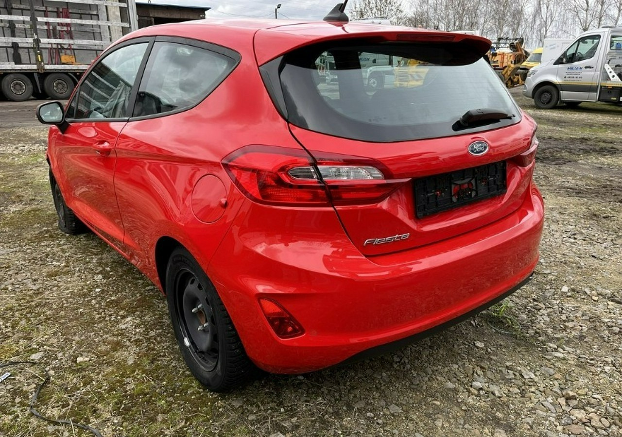 Ford Fiesta IX LIFT 1.1 Benzyna 75KM Klima Carplay Pakiet Winter Cool&Connect 2021 - 차량 : 사진 1 Ford Fiesta IX LIFT 1.1 Benzyna 75KM Klima Carplay Pakiet Winter Cool&Connect 2021 - 차량 : 사진 1