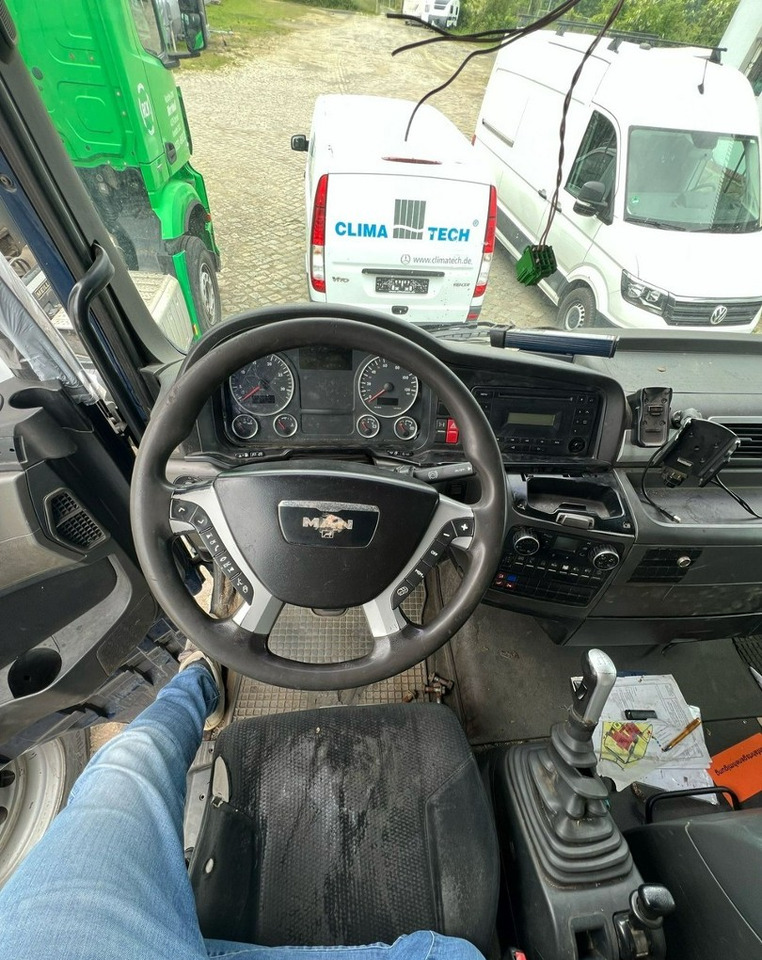 MAN Inny MAN Man TGX 18.400 Bramowiec hakowiec Meiler Model 2012 - 스킵 로더 트럭 : 사진 5 MAN Inny MAN Man TGX 18.400 Bramowiec hakowiec Meiler Model 2012 - 스킵 로더 트럭 : 사진 5