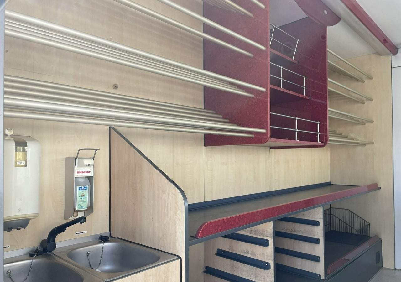 Mercedes-Benz Sprinter Autosklep piec Sklep Gastronomiczny Food Truck Foodtruck bar BORCO20 - 벤딩 트럭 : 사진 5 Mercedes-Benz Sprinter Autosklep piec Sklep Gastronomiczny Food Truck Foodtruck bar BORCO20 - 벤딩 트럭 : 사진 5