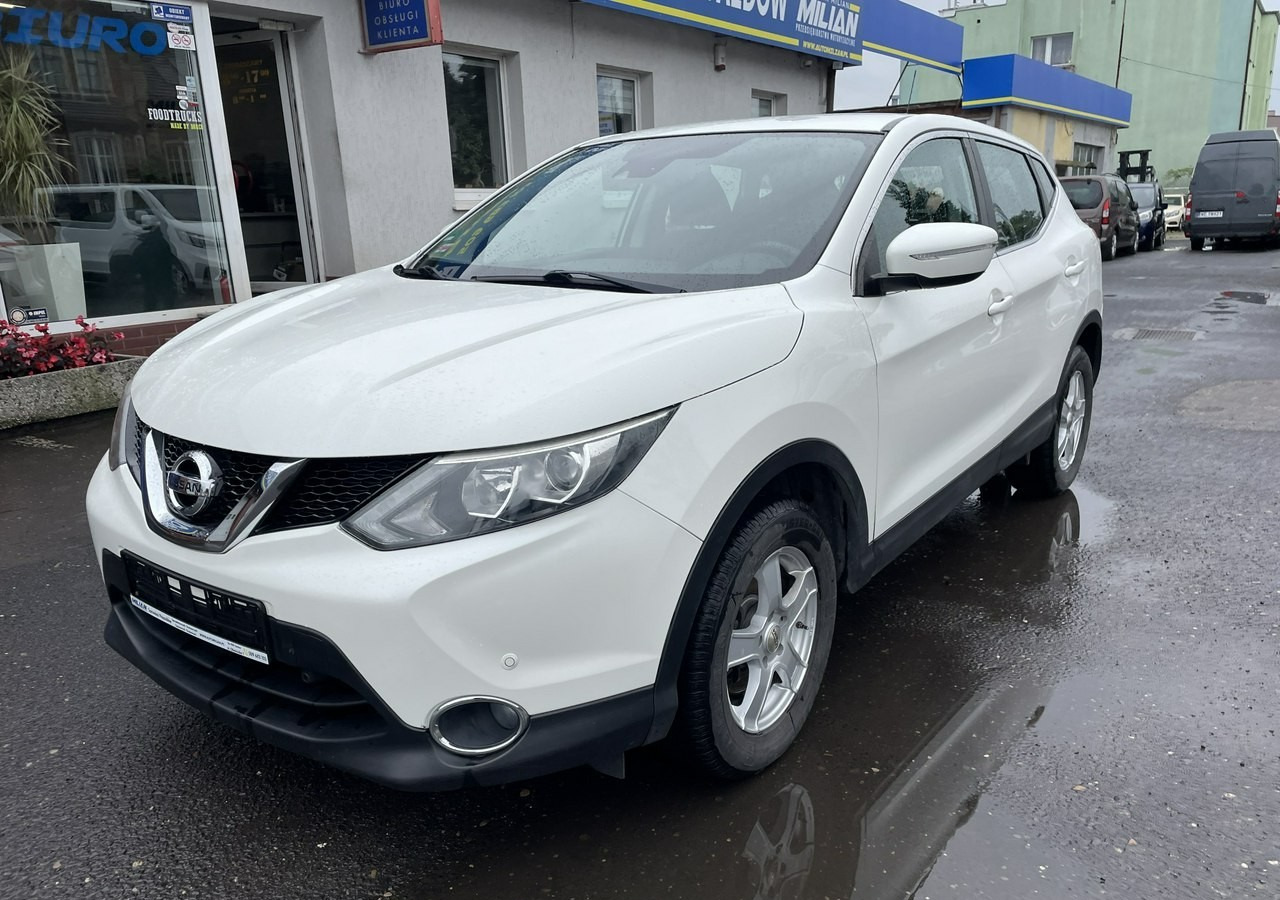 Nissan Qashqai II Nissan Qashqai 1.2 DIG-T Acenta Klimatronik Navi Kamera Model 2015 - SUV : 사진 2 Nissan Qashqai II Nissan Qashqai 1.2 DIG-T Acenta Klimatronik Navi Kamera Model 2015 - SUV : 사진 2