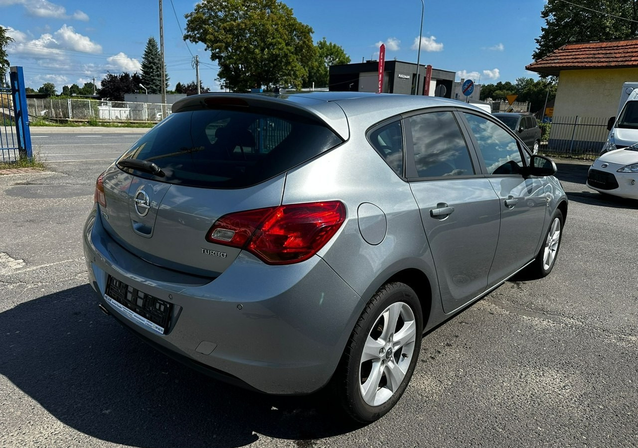 Opel Astra H Opel Astra 1.4-140KM Nowy silnik świeżo sprowadzony 2012 - 해치백 : 사진 5 Opel Astra H Opel Astra 1.4-140KM Nowy silnik świeżo sprowadzony 2012 - 해치백 : 사진 5