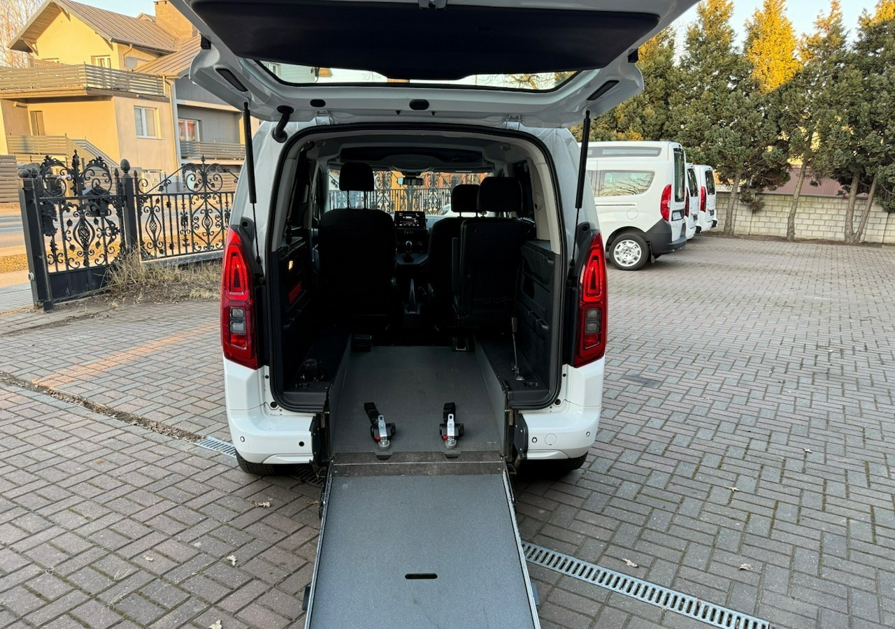 Opel Combo IV Combo Life Combo do przewozu Niepełnosprawnych inwalida rampa Model 2021 - 차량 : 사진 3 Opel Combo IV Combo Life Combo do przewozu Niepełnosprawnych inwalida rampa Model 2021 - 차량 : 사진 3