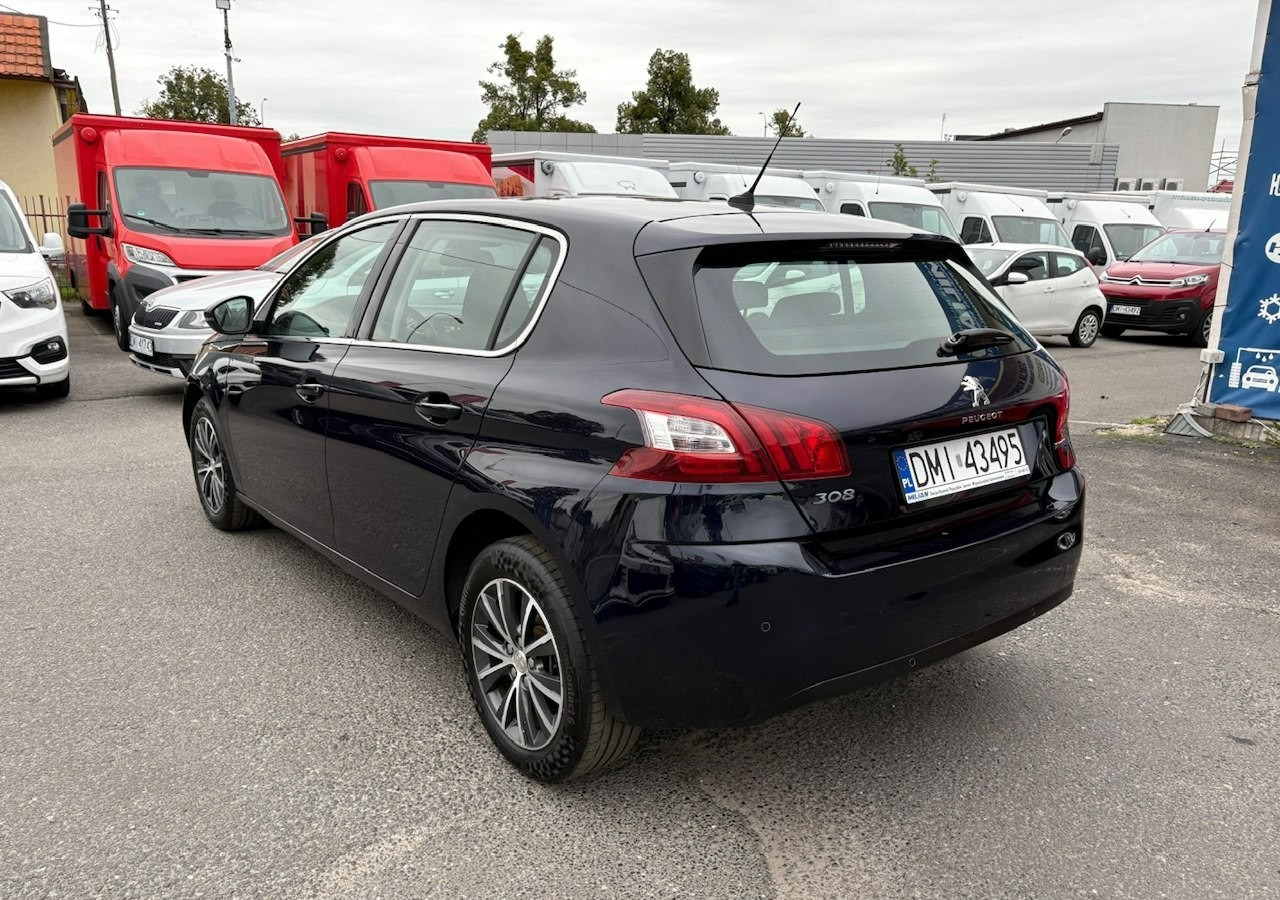 Peugeot 308 II Peugeot 308 HB 1.6HDI 85tkm FullLed Navi Klima 2016 - 해치백 : 사진 5 Peugeot 308 II Peugeot 308 HB 1.6HDI 85tkm FullLed Navi Klima 2016 - 해치백 : 사진 5
