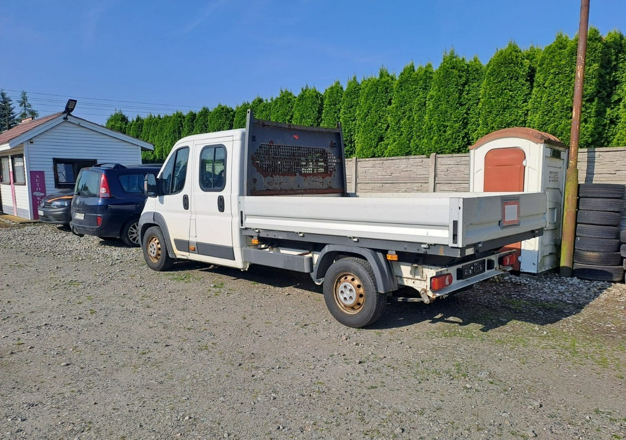 Peugeot Boxer Peugeot Boxer 2.0-130KM klima dokka Brygadówka doka 122tkm 2017 - 플랫베드 밴 : 사진 4 Peugeot Boxer Peugeot Boxer 2.0-130KM klima dokka Brygadówka doka 122tkm 2017 - 플랫베드 밴 : 사진 4