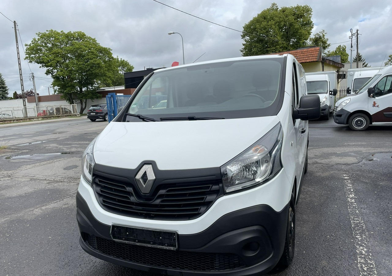 Renault Trafic Renault Trafic 1.6-120KM Klima 2018 - 패널 밴 : 사진 2 Renault Trafic Renault Trafic 1.6-120KM Klima 2018 - 패널 밴 : 사진 2