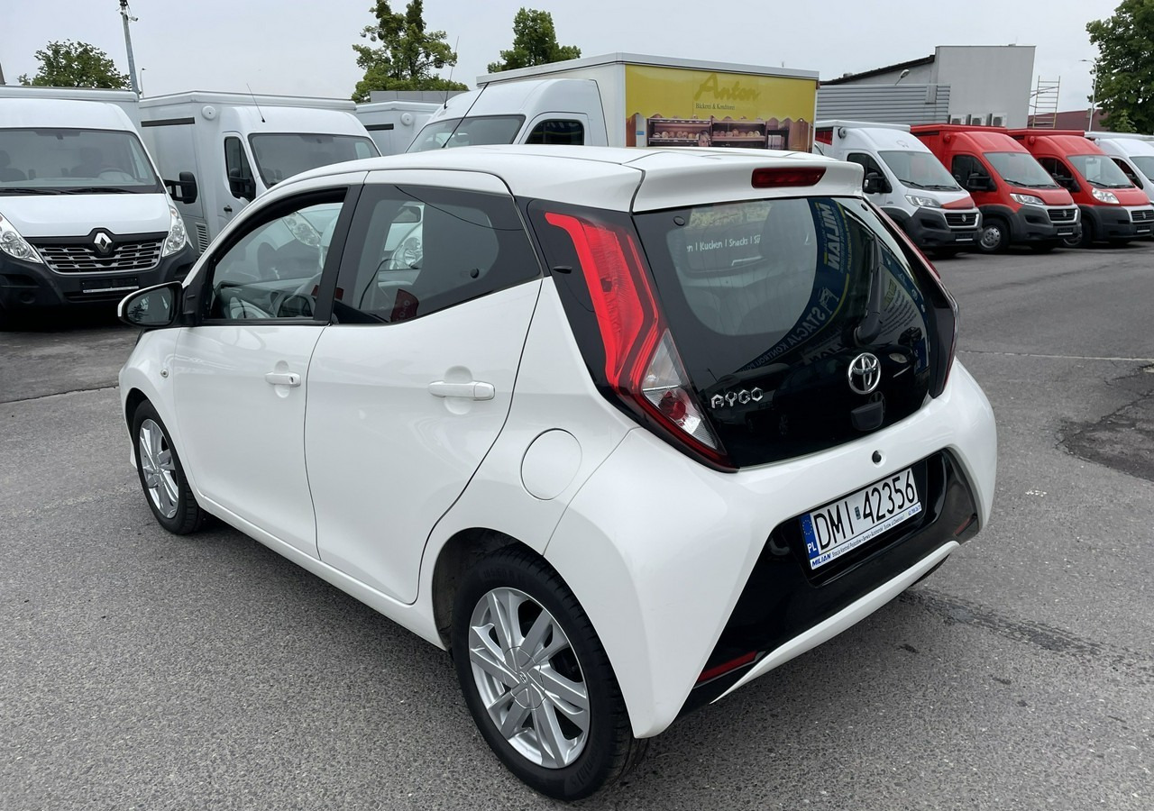 Toyota Aygo II Toyota Aygo 1.0 VVT-i JBL Edition bezyna+LPG Salon PL 2020 - 해치백 : 사진 2 Toyota Aygo II Toyota Aygo 1.0 VVT-i JBL Edition bezyna+LPG Salon PL 2020 - 해치백 : 사진 2