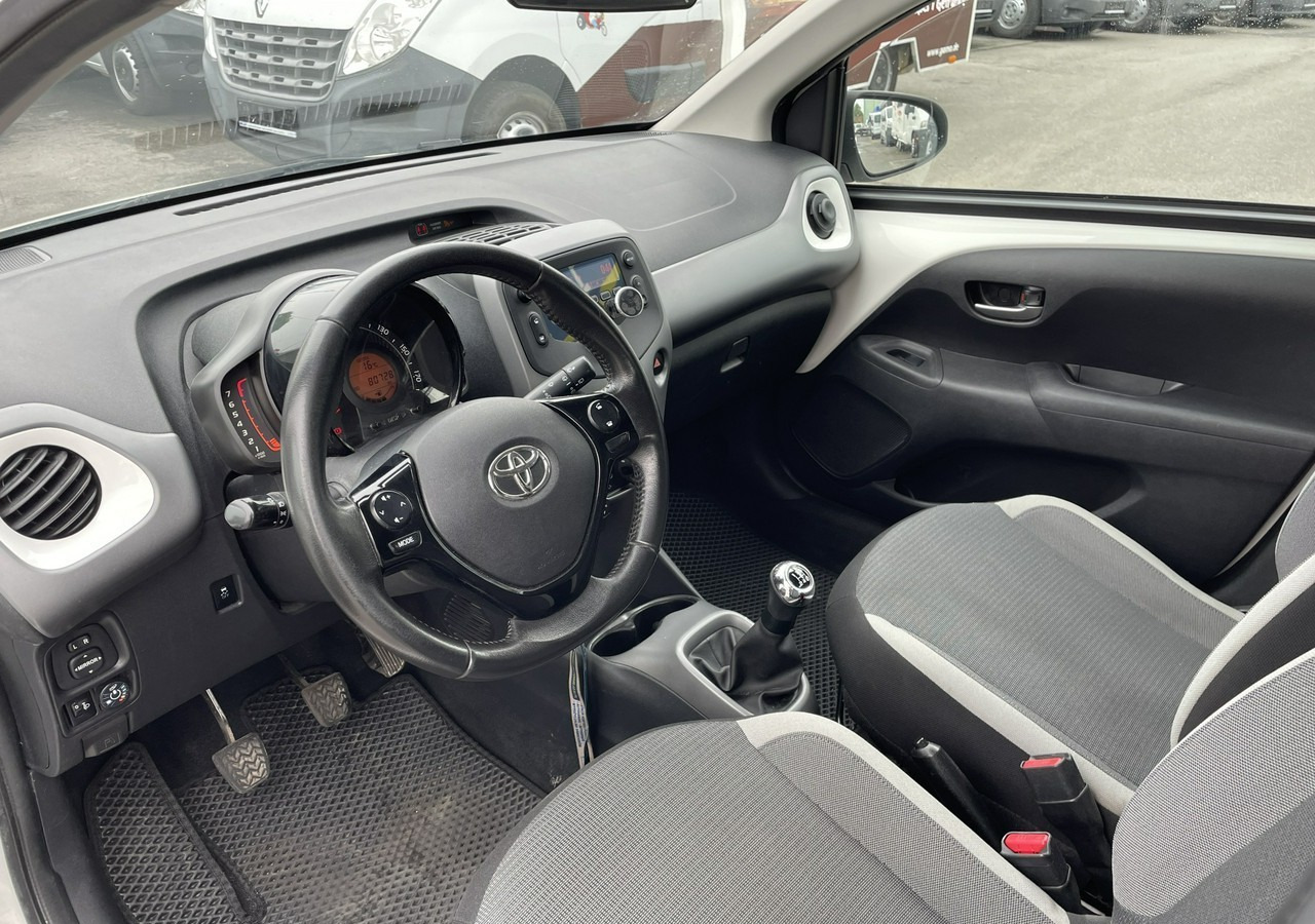 Toyota Aygo II Toyota Aygo 1.0 VVT-i JBL Edition bezyna+LPG Salon PL 2020 - 차량 : 사진 5 Toyota Aygo II Toyota Aygo 1.0 VVT-i JBL Edition bezyna+LPG Salon PL 2020 - 차량 : 사진 5