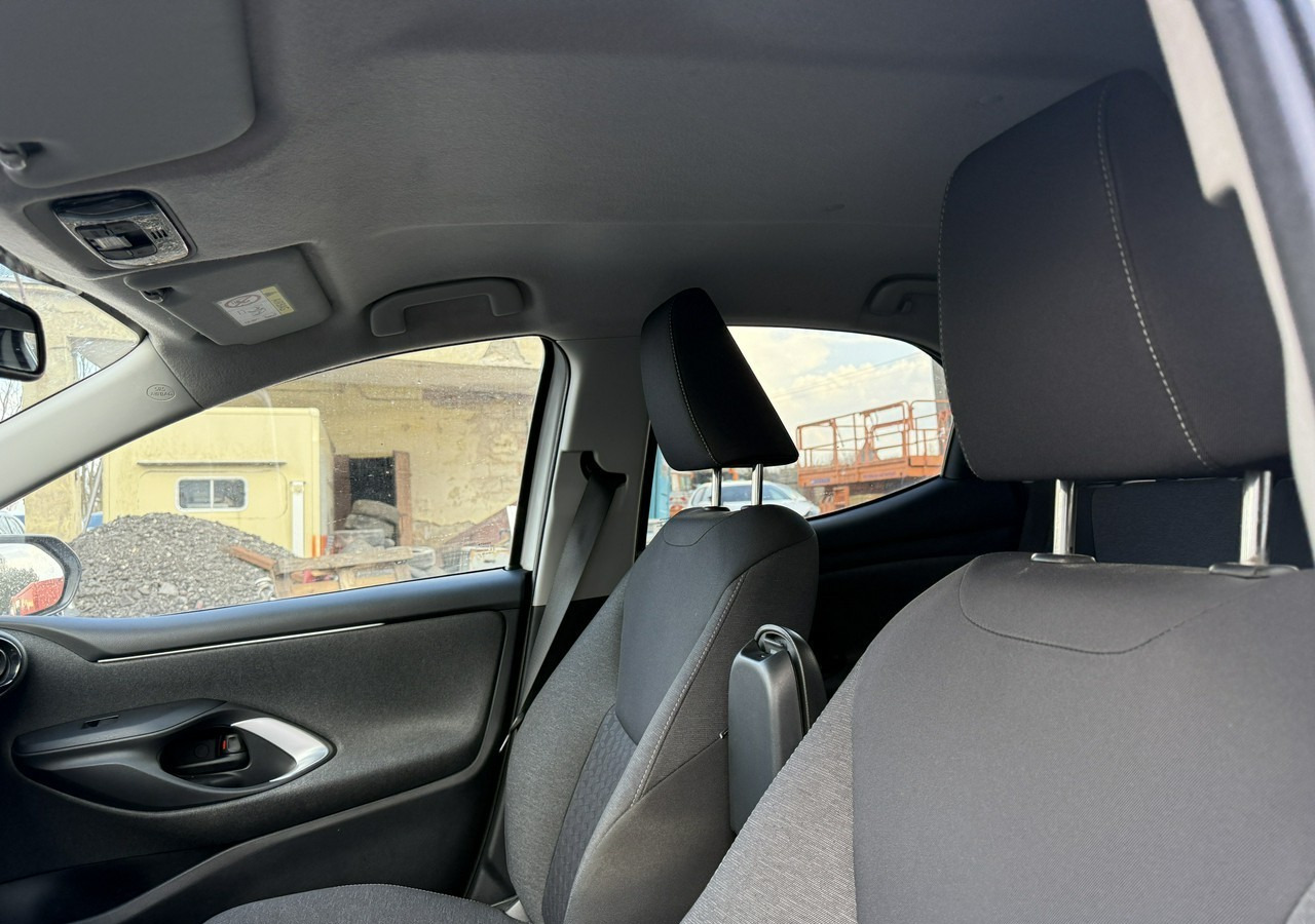 Toyota Yaris IV Toyota Yaris Hybrid 1.5 Active Salon PL 2021 FV 23% - 차량 : 사진 5 Toyota Yaris IV Toyota Yaris Hybrid 1.5 Active Salon PL 2021 FV 23% - 차량 : 사진 5