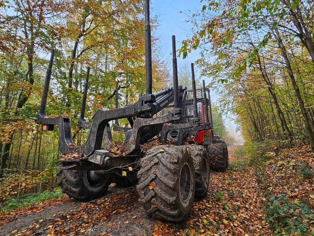 Komatsu 875 - 포워더 : 사진 5 Komatsu 875 - 포워더 : 사진 5