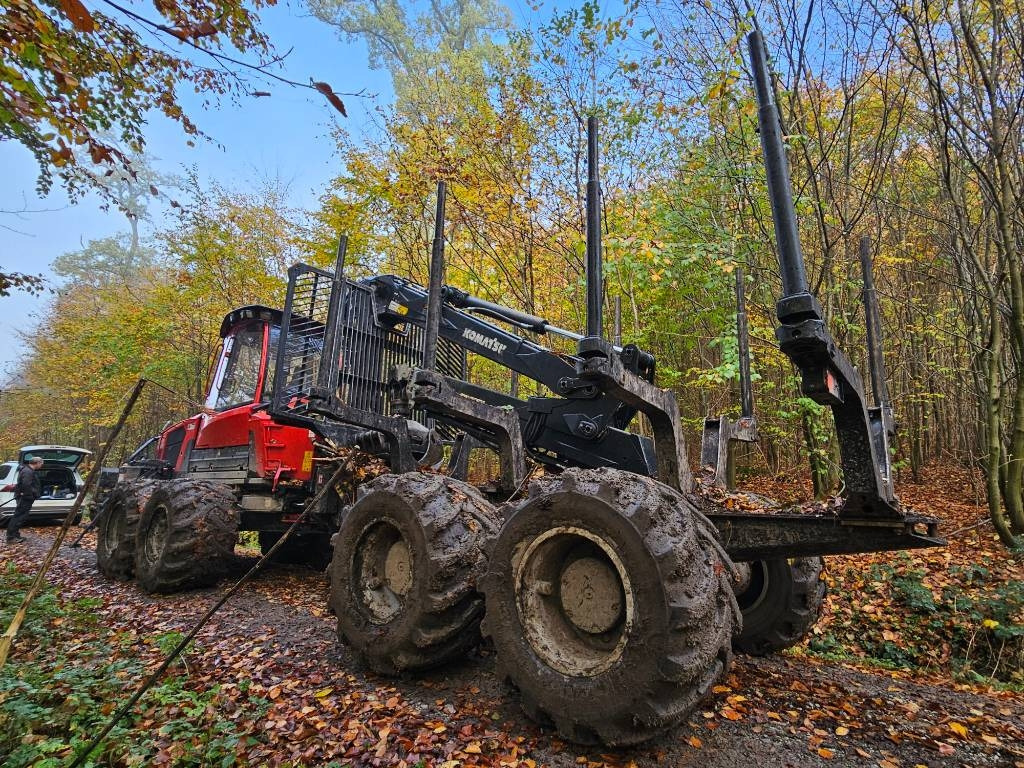 Komatsu 875 - 포워더 : 사진 3 Komatsu 875 - 포워더 : 사진 3