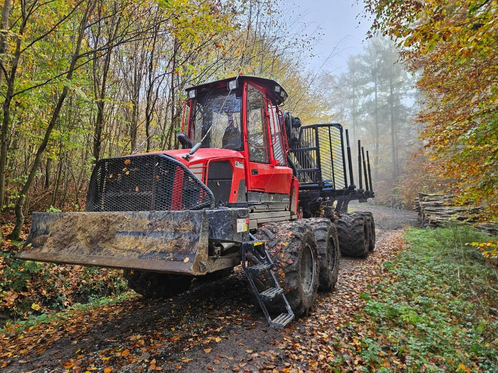 Komatsu 875 - 포워더 : 사진 1 Komatsu 875 - 포워더 : 사진 1