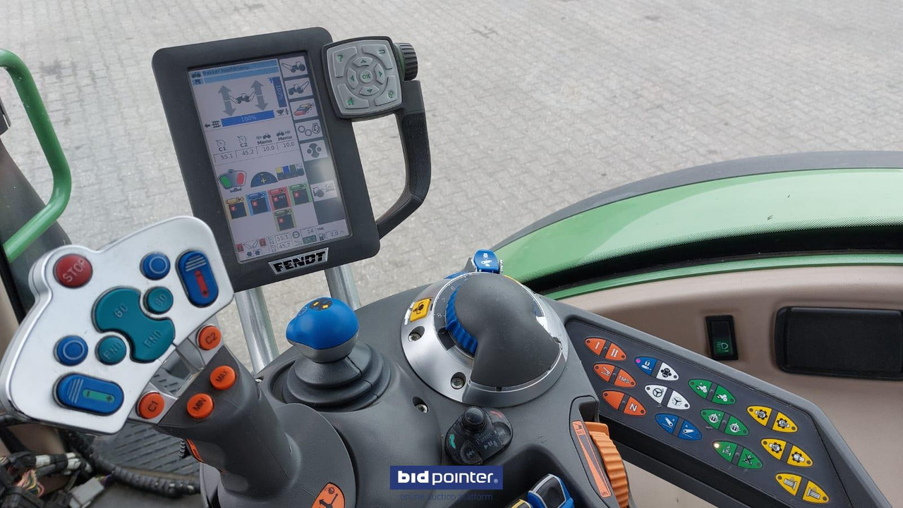 Fendt 720 Vario - 장궤형 트랙터 : 사진 3 Fendt 720 Vario - 장궤형 트랙터 : 사진 3