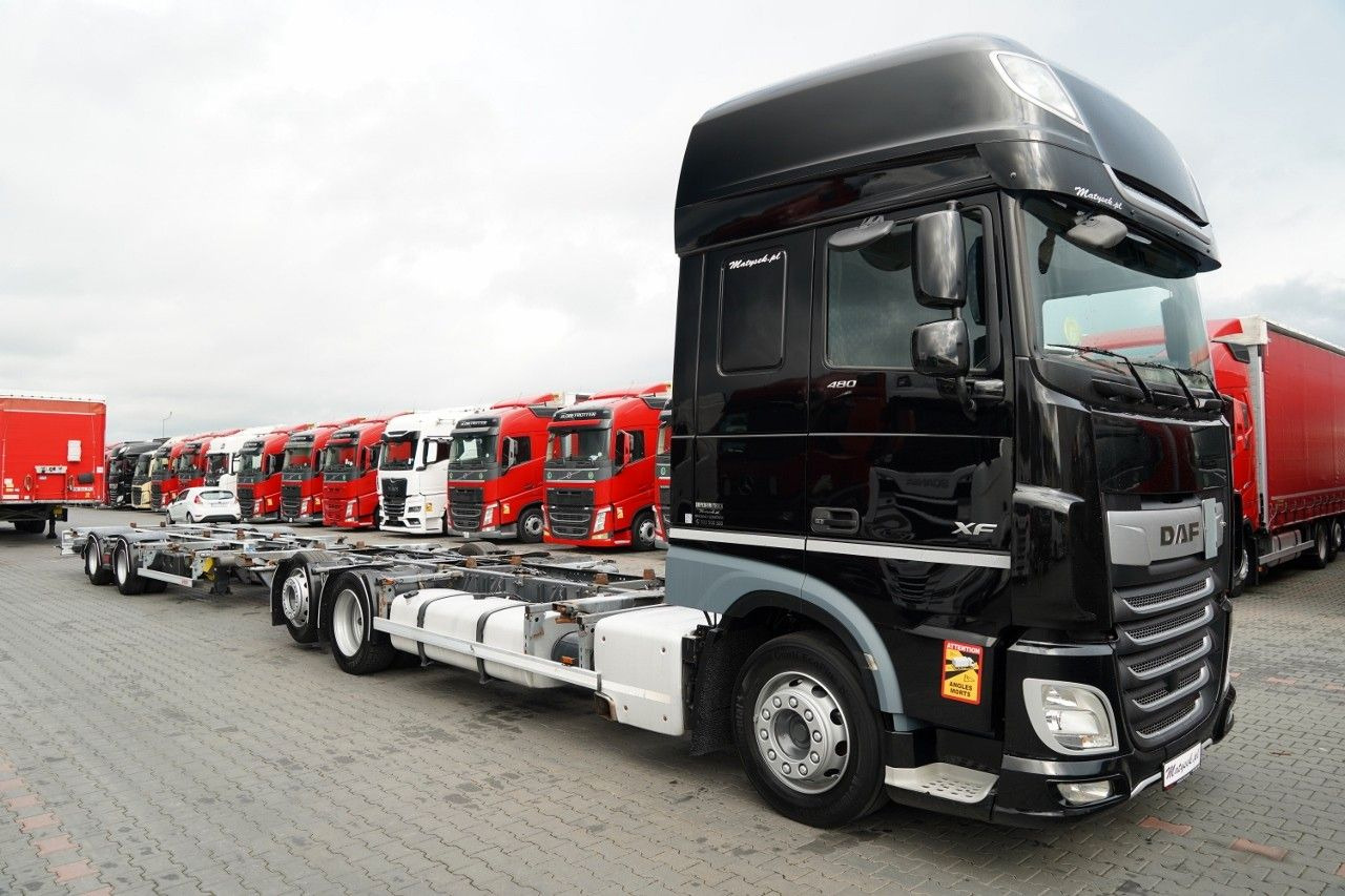 DAF XF 480 / BDF / 6X2 / ZESTAW TANDEM / SSC / I-PA - 컨테이너 운반 장치/ 스와프 보디 트럭 : 사진 5 DAF XF 480 / BDF / 6X2 / ZESTAW TANDEM / SSC / I-PA - 컨테이너 운반 장치/ 스와프 보디 트럭 : 사진 5