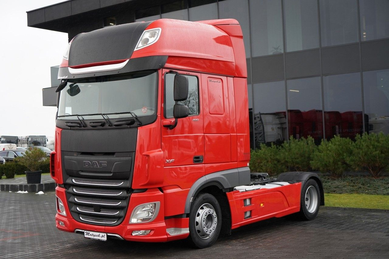 DAF XF 480 / LOW DECK / SUPER SPACE CAB / MEGA / 202 - 트랙터 유닛 : 사진 4 DAF XF 480 / LOW DECK / SUPER SPACE CAB / MEGA / 202 - 트랙터 유닛 : 사진 4
