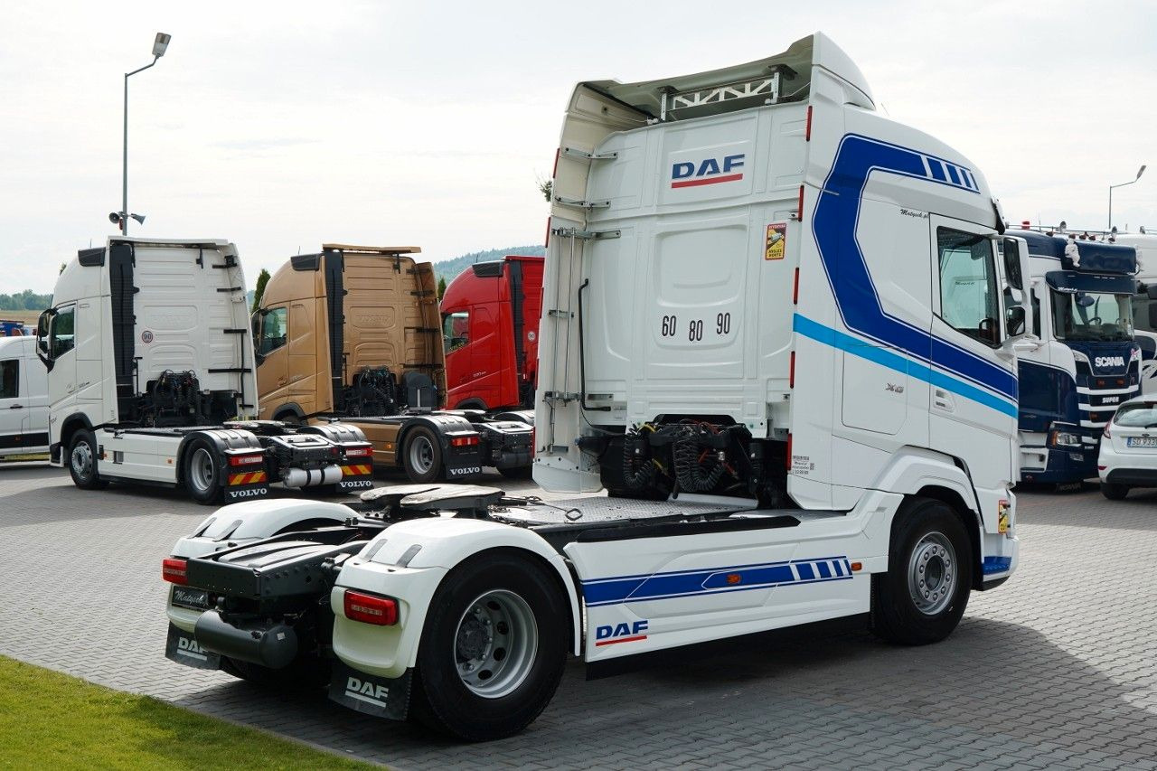 DAF XG 530 / RETARDER / FULL AIRMATIC / I-PARK COOL - 트랙터 유닛 : 사진 4 DAF XG 530 / RETARDER / FULL AIRMATIC / I-PARK COOL - 트랙터 유닛 : 사진 4