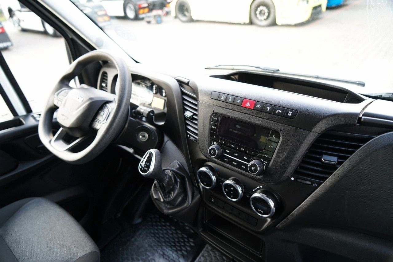 냉동 밴 Iveco DAILY 35-160 / KONTENER 4,25 M / IZOTERMA AUTOM : 사진 30 냉동 밴 Iveco DAILY 35-160 / KONTENER 4,25 M / IZOTERMA AUTOM : 사진 30