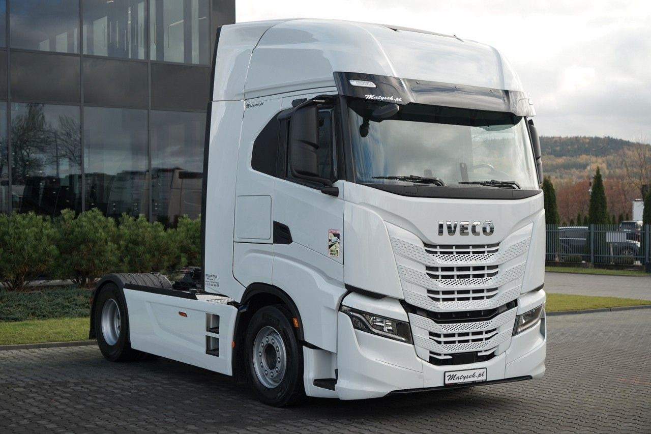 Iveco S-WAY / 510 / RETARDER / I-PARK COOL - 트랙터 유닛 : 사진 4 Iveco S-WAY / 510 / RETARDER / I-PARK COOL - 트랙터 유닛 : 사진 4