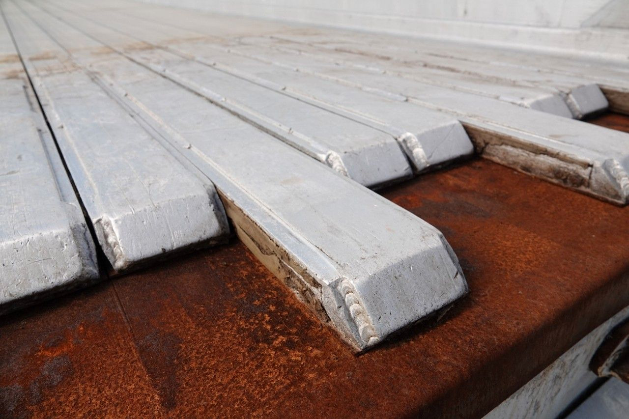 워킹 플로어 세미 트레일러 Legras RUCHOMA PODŁOGA / WALKING FLOOR / 98 m3 / OPONY : 사진 13 워킹 플로어 세미 트레일러 Legras RUCHOMA PODŁOGA / WALKING FLOOR / 98 m3 / OPONY : 사진 13