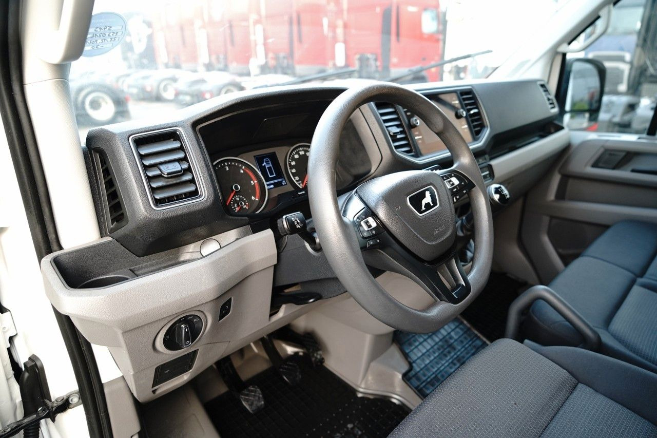 냉동 밴 MAN TGE 3.180 / CHŁODNIA / AGREGAT CARRIER XARIOS 35 : 사진 30 냉동 밴 MAN TGE 3.180 / CHŁODNIA / AGREGAT CARRIER XARIOS 35 : 사진 30