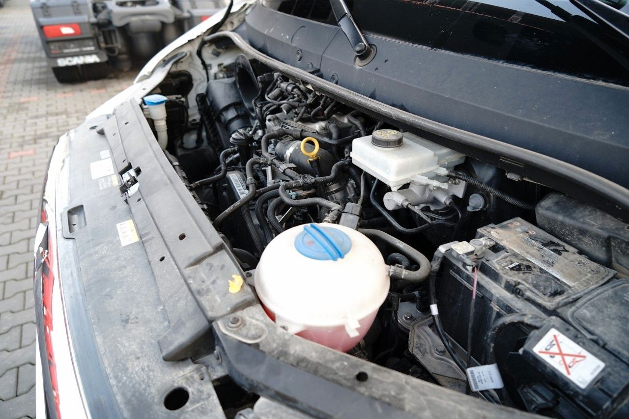 냉동 밴 MAN TGE 3.180 / CHŁODNIA / AGREGAT CARRIER XARIOS 35 : 사진 43 냉동 밴 MAN TGE 3.180 / CHŁODNIA / AGREGAT CARRIER XARIOS 35 : 사진 43