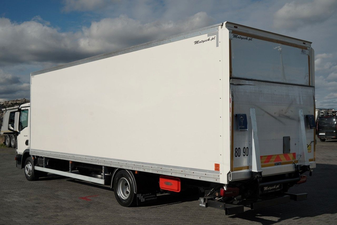 MAN TGL 12.250 / SOLÓWKA / KONTENER 8 M / WINDA / BO - 박스 트럭 : 사진 3 MAN TGL 12.250 / SOLÓWKA / KONTENER 8 M / WINDA / BO - 박스 트럭 : 사진 3