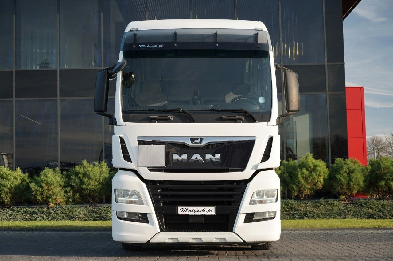 MAN TGX 18.470 / LOW DECK / MEGA / REGULOWANE SIODŁO - 트랙터 유닛 : 사진 3 MAN TGX 18.470 / LOW DECK / MEGA / REGULOWANE SIODŁO - 트랙터 유닛 : 사진 3