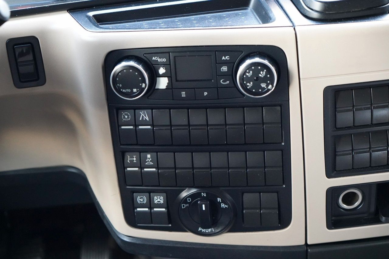 트랙터 유닛 MAN TGX 18.500 / RETARDER / NAVI RIO / XLX : 사진 29