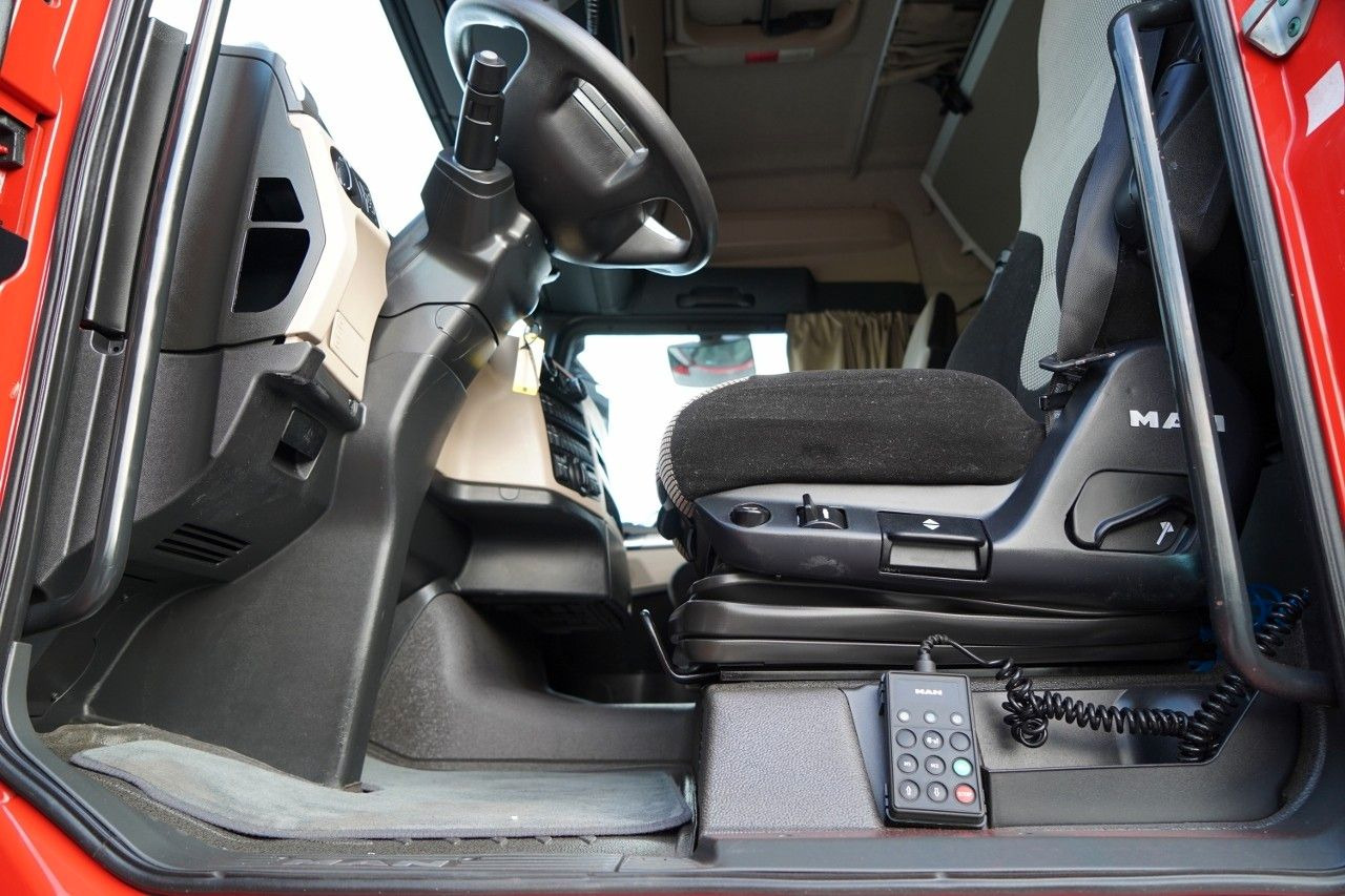 트랙터 유닛 MAN TGX 18.500 / RETARDER / NAVI RIO / XLX : 사진 23